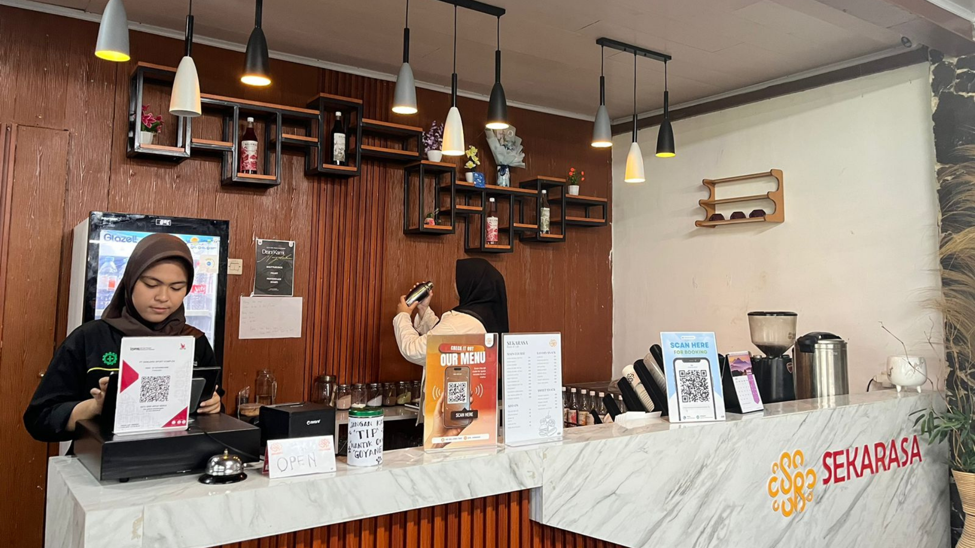 Bar Sekarasa